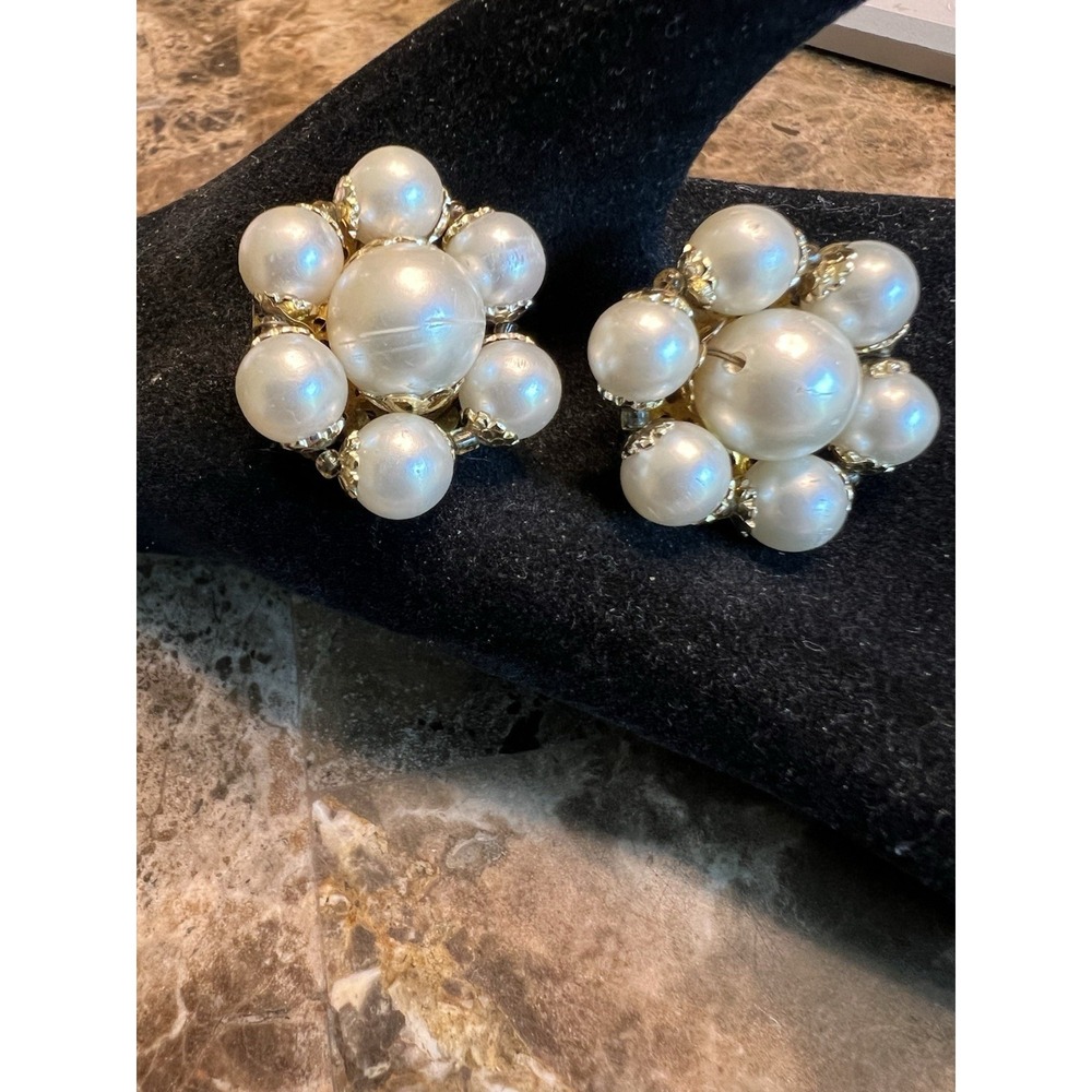 Vintage JAPAN Classic White Faux Pearl Bead Cluster 1" Clip on Earrings